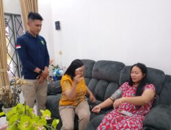 Sidokkes Polresta Palangka Raya Lakukan Home Visit, Pastikan Kondisi Kesehatan Personel dalam Pemulihan