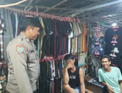 Polsek Rakumpit Gencarkan Patroli Sambang, Jaga Stabilitas Kamtibmas di Area Pasar Malam