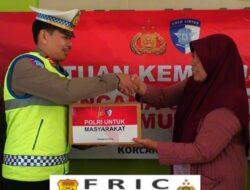 Korlantas Polri Salurkan Bantuan Kemanusiaan Untuk Korban Banjir