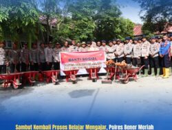 Sambut Kembali Proses Belajar Mengajar, Polres Bener Meriah Bersama Satbrimob Polda Aceh dan Pemadam Kebakaran Gotong Royong di MIN 8