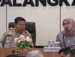 Dukung SPPG Lingkup Polda Kalteng, Kapolresta dan Ketua Bhayangkari Cabang Kota Palangka Raya Ikuti Zoom Meeting