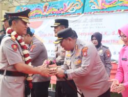 Usai Sertijab, Kapolresta Palangka Raya Ikuti Farewell Parade Mantan Wakapolda Kalteng