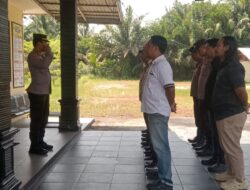Perkuat Disiplin dan Kesiapan Personel, Kapolsek Rakumpit Sampaikan Arahan Saat Apel