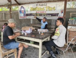 Jaga Kedekatan, Bhabinkamtibmas Polsek Sabangau Sambangi Warga Kalampangan saat Hari Libur