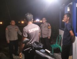 Beri Rasa Aman bagi Masyarakat, Polsek Bukit Batu Lakukan Patroli Kamtibmas saat Dini Hari