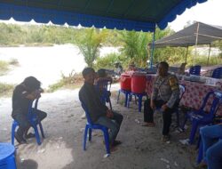 Di Tengah Warga Binaan, Bhabinkamtibmas Polsek Rakumpit Sosialisasikan Layanan 110 di Petuk Barunai