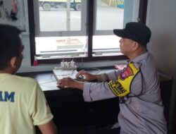 Perkuat Soliditas Keamanan, Piket Polsek Sabangau Sambangi Satpam Gudang SKK