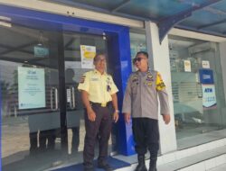 Perkuat Keamanan Perbankan, Patroli Polsek Bukit Batu Sambangi Kantor BRI Tangkiling