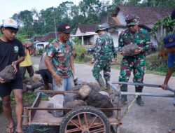 Akselerasi Pembangunan, Material Jembatan TMMD Ke 127 Mulai Didrop Di Desa Krisik