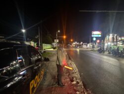 Pengamanan Ibadah Tarawih, Personel Polsek Bukit Batu Hadir Berikan Rasa Aman di Masjid Al-Amin