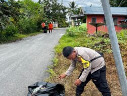 Tindaklanjuti Arahan RI 1, Bhabinkamtibmas dan Pokdarwis Serta Masyarakat Sei Gohong Gelar Aksi Bersih-Bersih Sampah