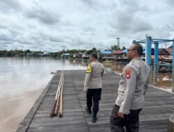 Curah Hujan Meningkat, Polsek Bukit Batu Pantau Potensi Terjadinya Banjir