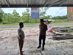 Hampiri Warganya, Personel Polsek Rakumpit Sosialisasikan Nomor Aduan 110