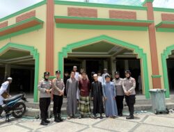 Patroli Bawi Bajenta, Polwan Polresta Palangka Raya Jaga Kamtibmas di Masjid Sabilal Muhtadin dan Bank BRI Pasar Kahayan