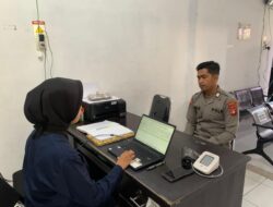 Sidokkes Polresta Palangka Raya Berikan Pelayanan Kesehatan bagi Personel dan Keluarga