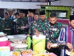 Hangatnya Kebersamaan, Satgas TMMD Ke 127 Kodim Blitar Buka Puasa Dan Tarawih Bersama Ansor Di Desa Krisik