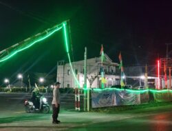 Ciptakan terus Rasa Aman, Polsek Sabangau Sholat Tarawih di Masjid Kubah Hijau Al-Abrar