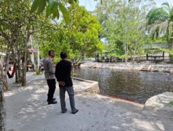 Momen Libur Akhir Pekan, Polsek Bukit Batu Patroli dan Datangi Objek Wisata Surung Danum