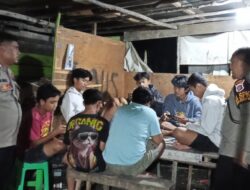 Cegah Aksi Balapan Liar, Piket Polsek Bukit Batu Ajak Remaja Tangkiling Bijak di Jalan Raya