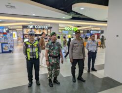 Jaga Kamtibmas Libur Idulfitri, Pos Ops Ketupat Polresta Palangka Raya Lakukan Patroli di Duta Mall 