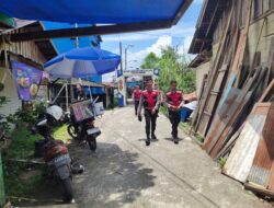 Antisipasi Kepadatan, Polsek Sabangau Atur Arus Lalin di Kawasan Wisata Air Hitam