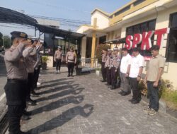 Pastikan Pelayanan Optimal, Personel Piket dan SPKT Polresta Palangka Raya Laksanakan Serah Terima Tugas