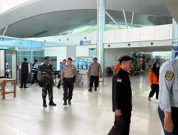 Amankan Arus Mudik, Satpamobvit Polresta Palangka Raya Hadir di Bandara Tjilik Riwut
