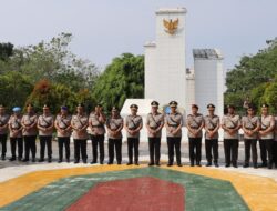 Peringati Hari Bhayangkara Polda Kalteng ke-31, Polresta Palangka Raya Ikuti Upacara Ziarah di TMP Sanaman Lampang