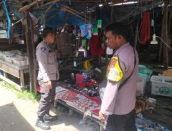 Patroli Sambang, Piket Polsek Bukit Batu Jalin Silaturahmi dan Ciptakan Rasa Aman untuk Warganya