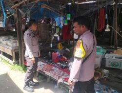 Patroli Area Pasar, Polsek Bukit Batu Imbau Masyarakat Waspada Kriminalitas di Tempat Keramaian 