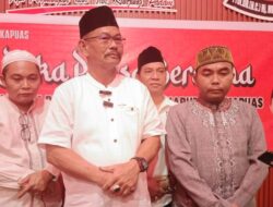Bupati dan Wakil Bupati Kapuas Hadiri Puasa Bersama DPC PDI Perjuangan 