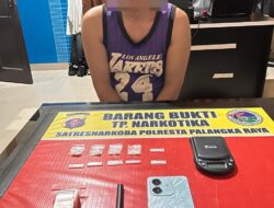 Diduga Edarkan Sabu, AH Digelandang ke Mapolresta Palangka Raya