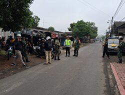 Pengamanan Pemberangkatan Warga PSHW Sutojayan Berjalan Aman Menuju Halal Bihalal Di Pemkab Blitar