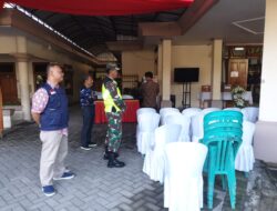 Babinsa Babadan Bersama Satgas Bela Kasih Amankan Ibadah Paskah 2026 Di Gereja Katolik ST. Petrus Paulus