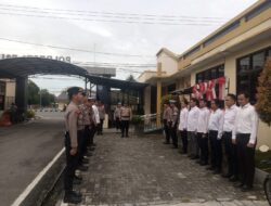 Siapkan Pelayanan Piket Fungsi dan SPKT Gelar Apel Serah Terima Jaga di Mapolresta Palangka Raya