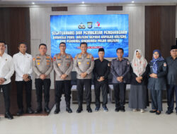 Sukses Amankan Pilkada, Kapolda Kalteng Dianugerahi Penghargaan oleh Bawaslu RI