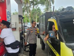 Pelihara Kamtibmas, Patroli Polsek Bukit Batu Patroli dan Sambangi SPBU