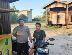 Sambangi Masyarakat, Bhabinkamtibmas Polsek Rakumpit Ajak Warga Mungku Baru Jaga Kerukunan Sosial