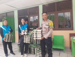 Pastikan Program MBG Berjalan Optimal, Bhabinkamtibmas Polsek Pahandut Sambangi SDN 3 Petuk Katimpun