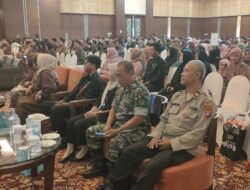 Unit Binmas Polsek Pahandut Hadiri Pelepasan Siswa SMKN 2, Sampaikan Imbauan Kamtibmas