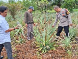 Patroli Sambang Kamtibmas, Personel Polsek Bukit Batu Pererat Silaturahmi dengan Warga