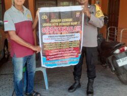 Sambangi Warga Panarung, Bhabinkamtibmas Polsek Pahandut Sosialisasikan Larangan Bakar Lahan