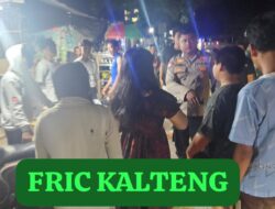 Sambil Berdialog Dengan Pengunjung, Polsek Bukit Batu Jelaskan Layanan Polri 110