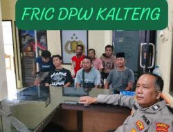 Nobar Piala Dunia Sembari Sosialisasikan Layanan Call Center 110, Polsek Rakumpit Pererat Kedekatan Dengan Warga