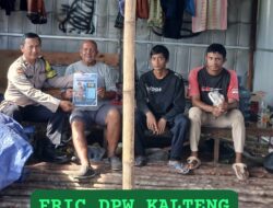 Hampiri Warga Marang, Bhabinkamtibmas Polsek Bukit Batu Sosialisasi Karhutla