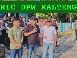 Polresta Palangka Raya Pam Aksi Damai Lanjutan Aliansi Gerakan Palangka Raya Gelap Di Kantor PLN